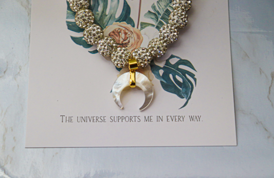 AFFIRMATION BRACELET "CRESCENT MOON" - WHITE